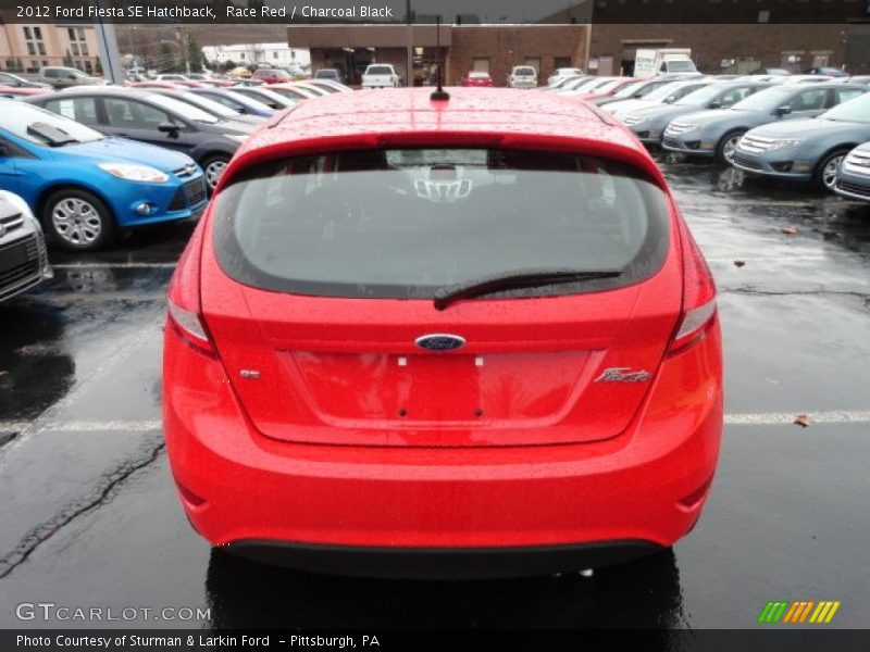Race Red / Charcoal Black 2012 Ford Fiesta SE Hatchback