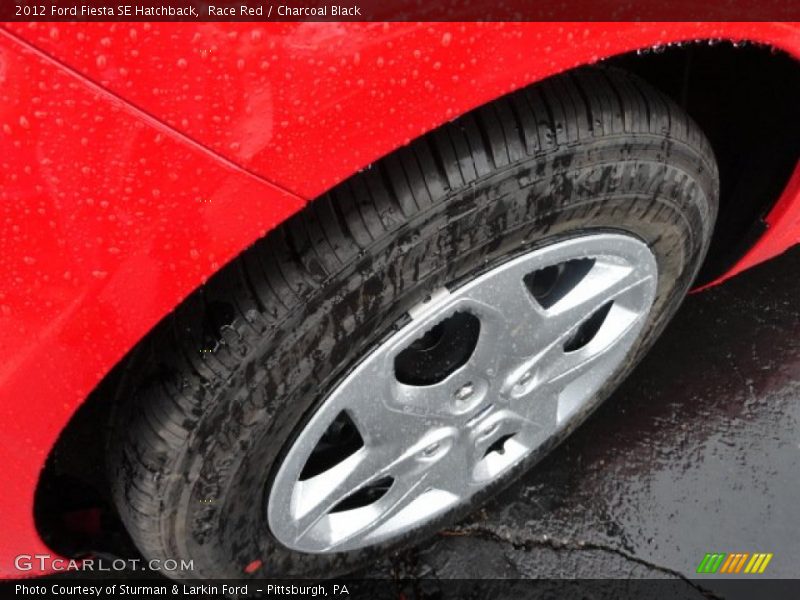Race Red / Charcoal Black 2012 Ford Fiesta SE Hatchback