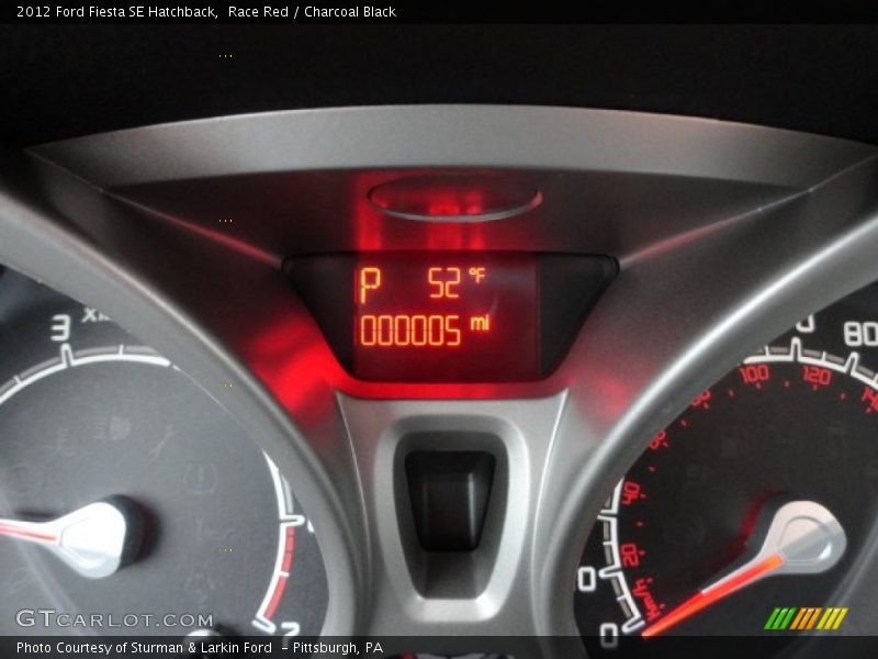 Race Red / Charcoal Black 2012 Ford Fiesta SE Hatchback