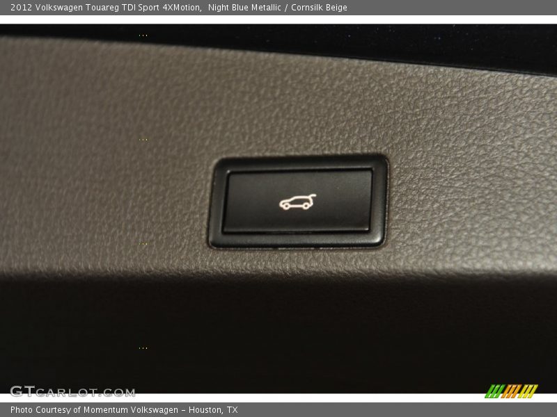 Night Blue Metallic / Cornsilk Beige 2012 Volkswagen Touareg TDI Sport 4XMotion