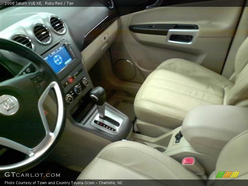 Ruby Red / Tan 2008 Saturn VUE XE