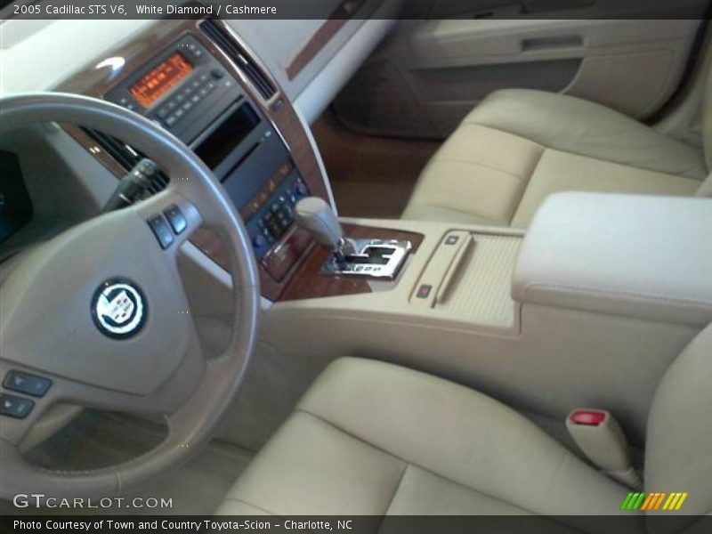 White Diamond / Cashmere 2005 Cadillac STS V6