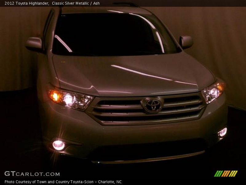 Classic Silver Metallic / Ash 2012 Toyota Highlander