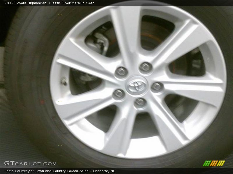Classic Silver Metallic / Ash 2012 Toyota Highlander