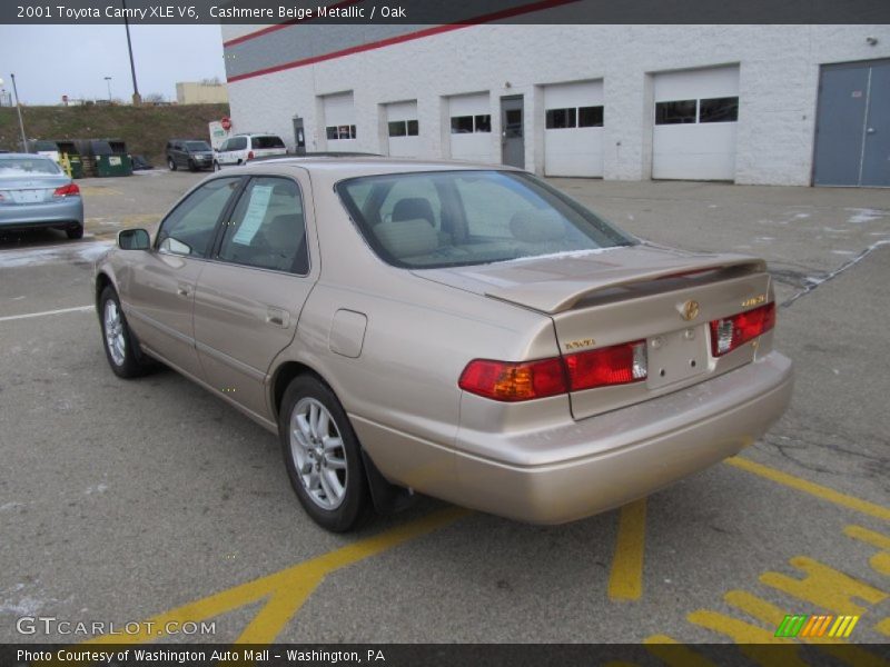 Cashmere Beige Metallic / Oak 2001 Toyota Camry XLE V6