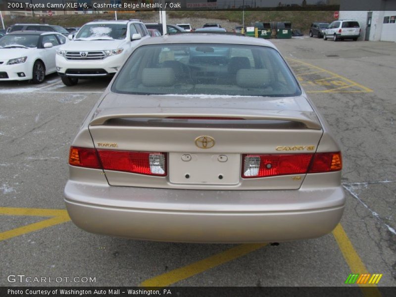 Cashmere Beige Metallic / Oak 2001 Toyota Camry XLE V6