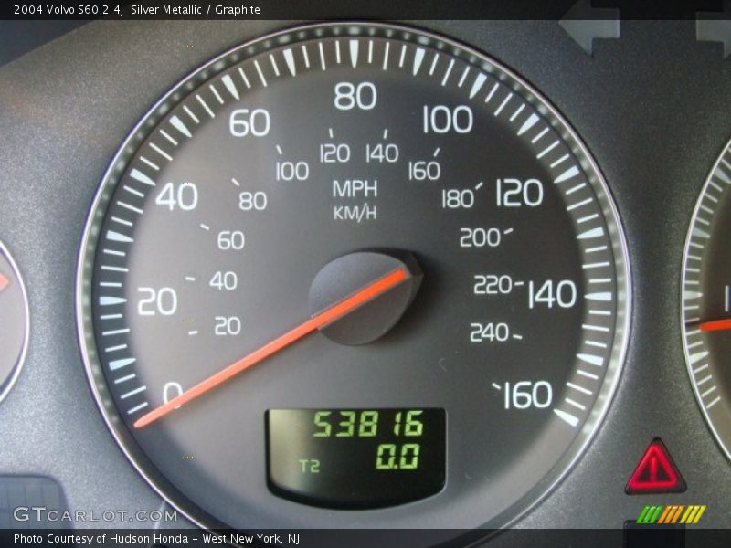 Silver Metallic / Graphite 2004 Volvo S60 2.4