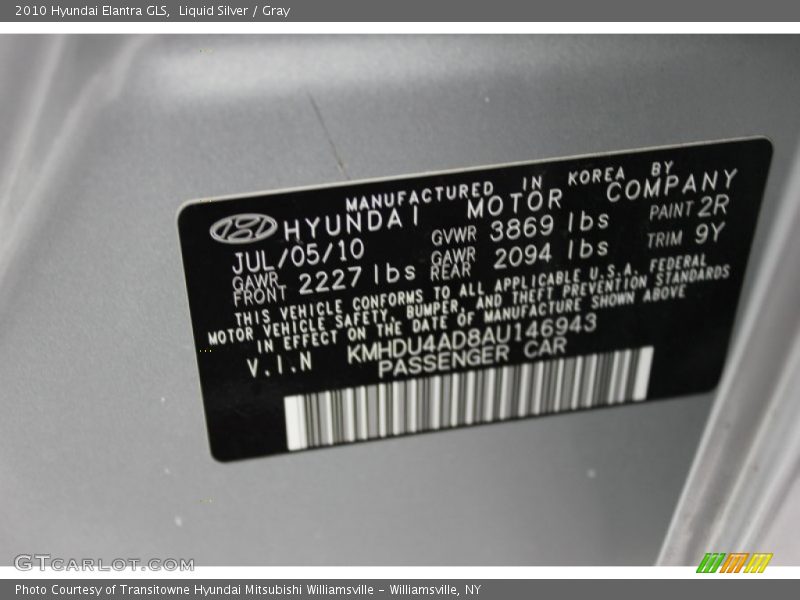 Liquid Silver / Gray 2010 Hyundai Elantra GLS
