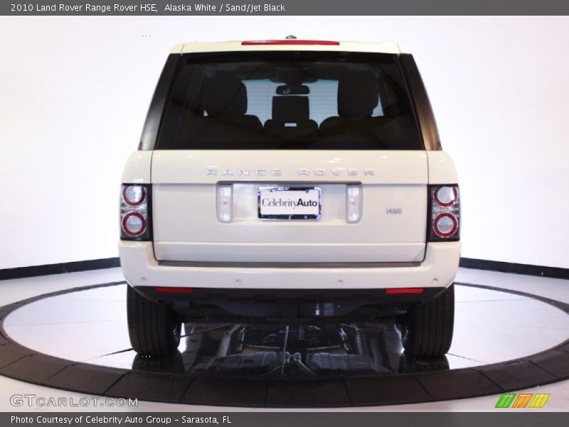 Alaska White / Sand/Jet Black 2010 Land Rover Range Rover HSE