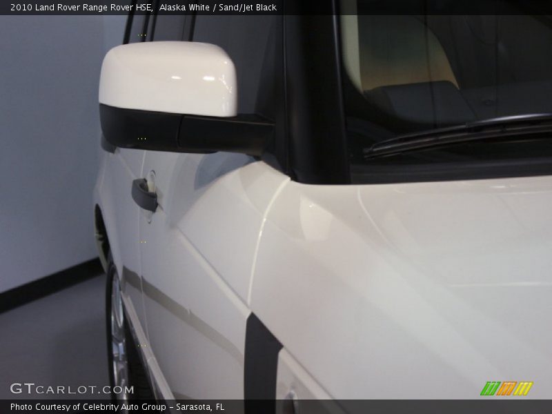 Alaska White / Sand/Jet Black 2010 Land Rover Range Rover HSE