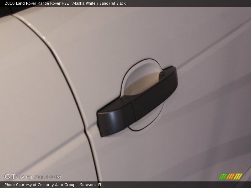 Alaska White / Sand/Jet Black 2010 Land Rover Range Rover HSE