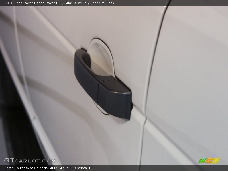 Alaska White / Sand/Jet Black 2010 Land Rover Range Rover HSE