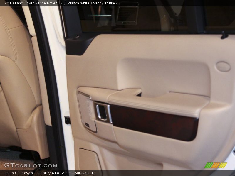 Alaska White / Sand/Jet Black 2010 Land Rover Range Rover HSE