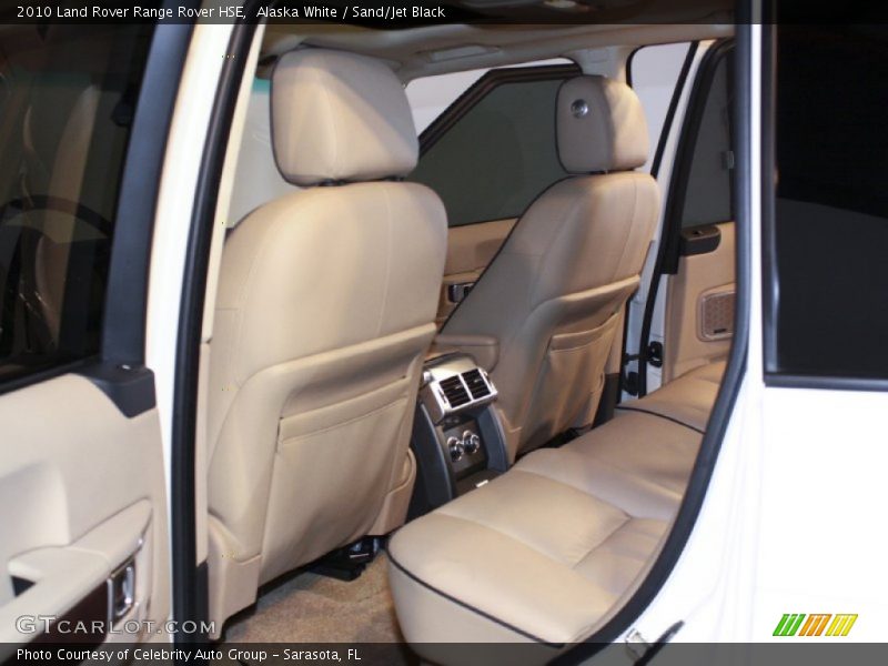 Alaska White / Sand/Jet Black 2010 Land Rover Range Rover HSE