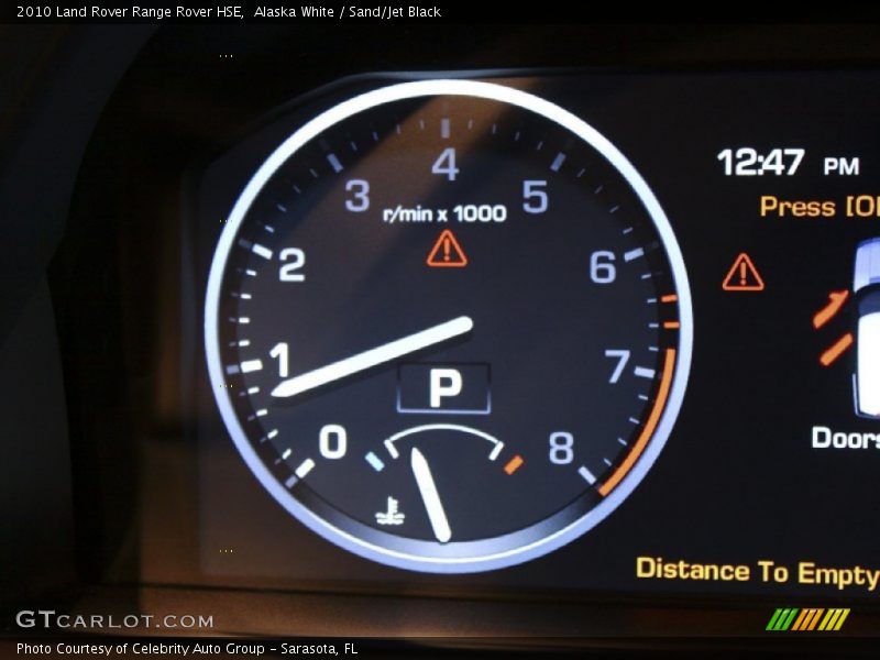 Alaska White / Sand/Jet Black 2010 Land Rover Range Rover HSE