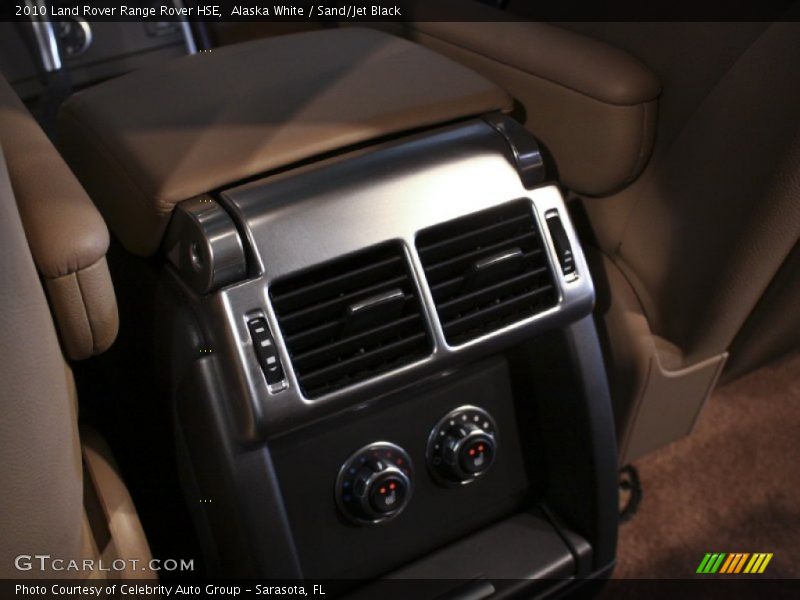 Alaska White / Sand/Jet Black 2010 Land Rover Range Rover HSE