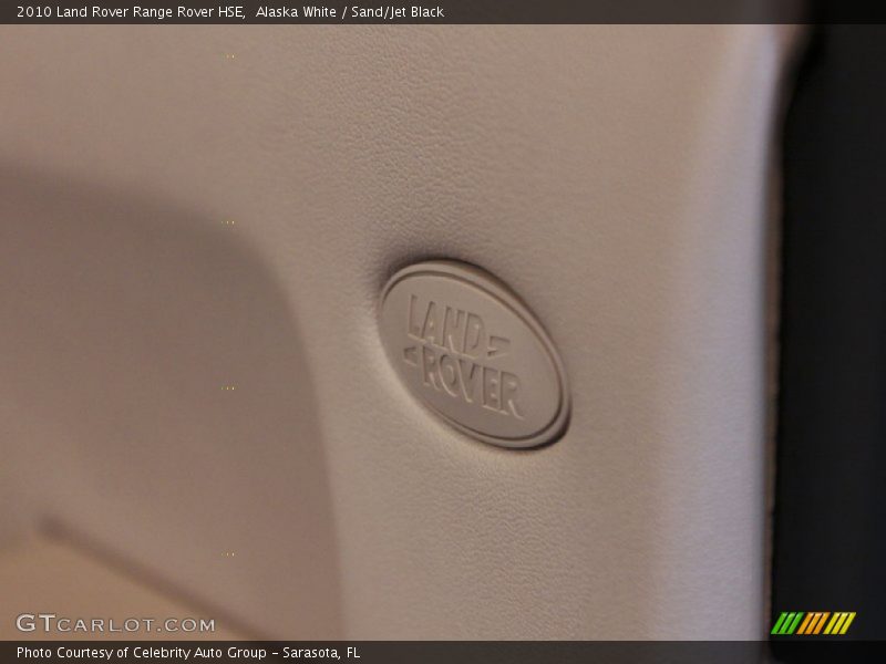 Alaska White / Sand/Jet Black 2010 Land Rover Range Rover HSE