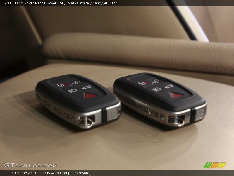 Keys of 2010 Range Rover HSE