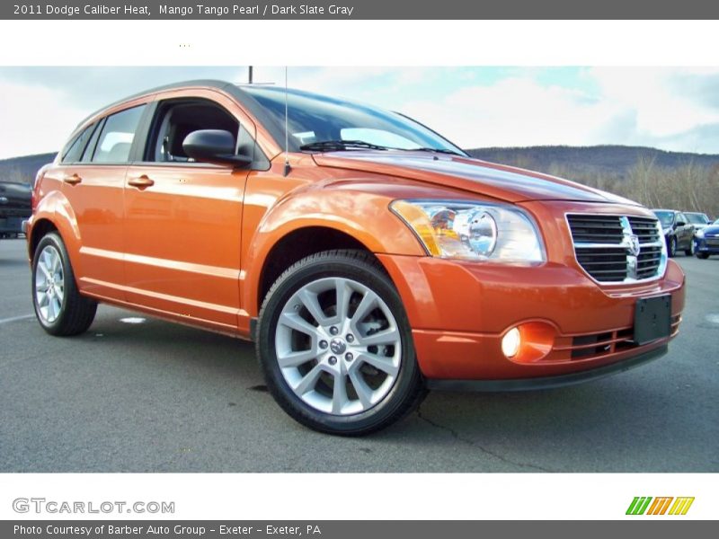 Front 3/4 View of 2011 Caliber Heat