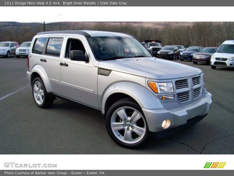 Front 3/4 View of 2011 Nitro Heat 4.0 4x4