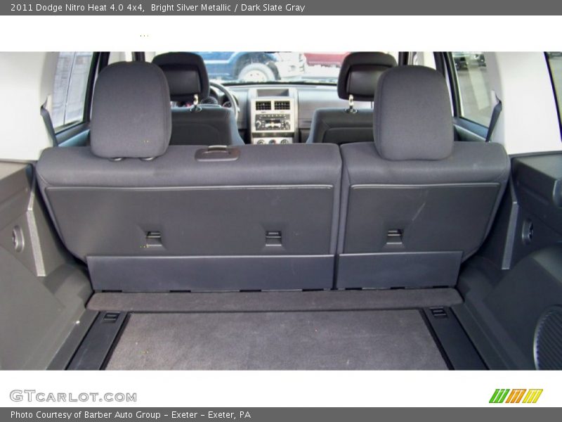  2011 Nitro Heat 4.0 4x4 Trunk