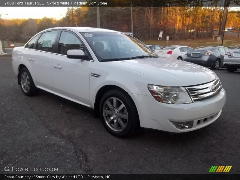 Oxford White / Medium Light Stone 2008 Ford Taurus SEL