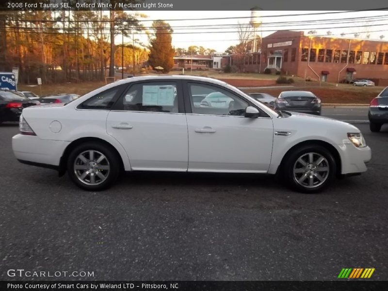 Oxford White / Medium Light Stone 2008 Ford Taurus SEL