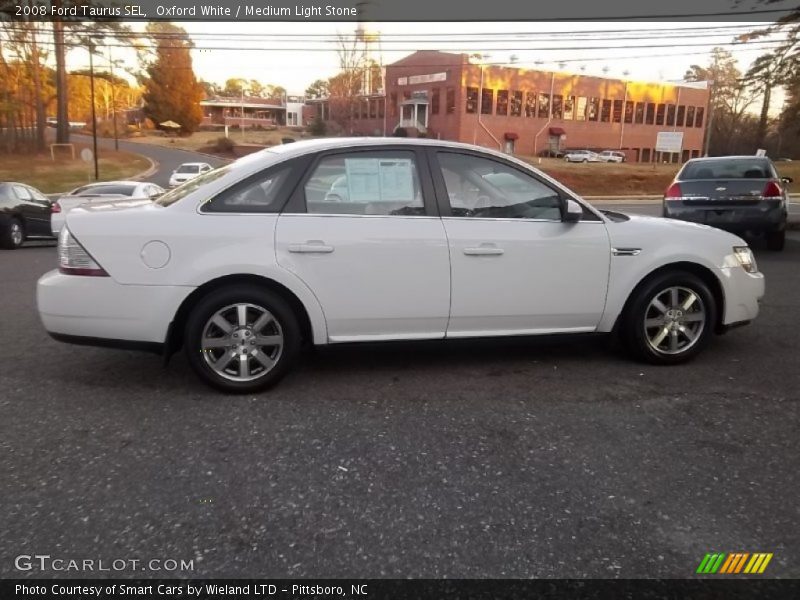 Oxford White / Medium Light Stone 2008 Ford Taurus SEL