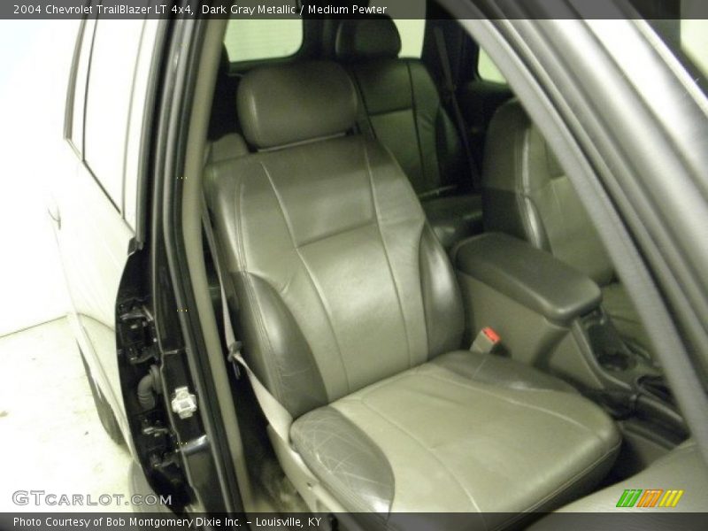 Dark Gray Metallic / Medium Pewter 2004 Chevrolet TrailBlazer LT 4x4