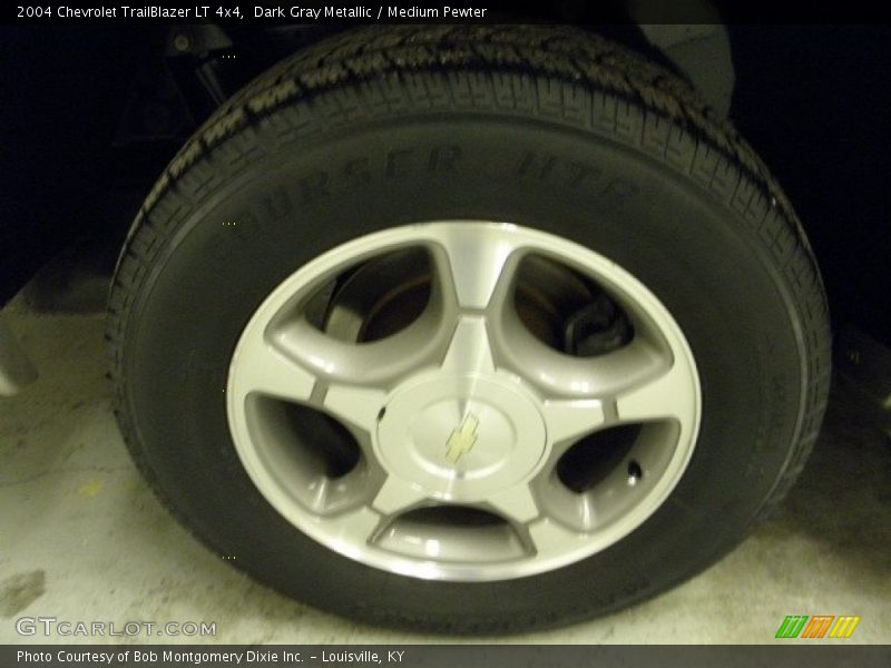 Dark Gray Metallic / Medium Pewter 2004 Chevrolet TrailBlazer LT 4x4