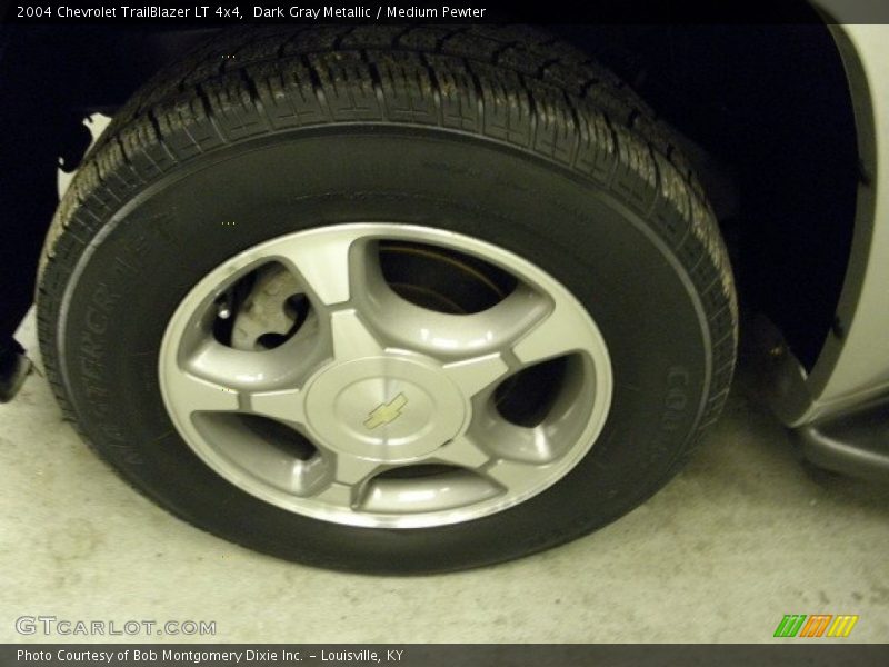 Dark Gray Metallic / Medium Pewter 2004 Chevrolet TrailBlazer LT 4x4