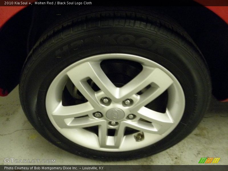 Molten Red / Black Soul Logo Cloth 2010 Kia Soul +