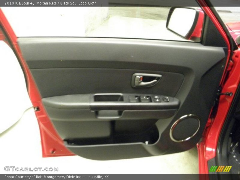 Molten Red / Black Soul Logo Cloth 2010 Kia Soul +