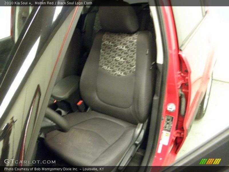Molten Red / Black Soul Logo Cloth 2010 Kia Soul +
