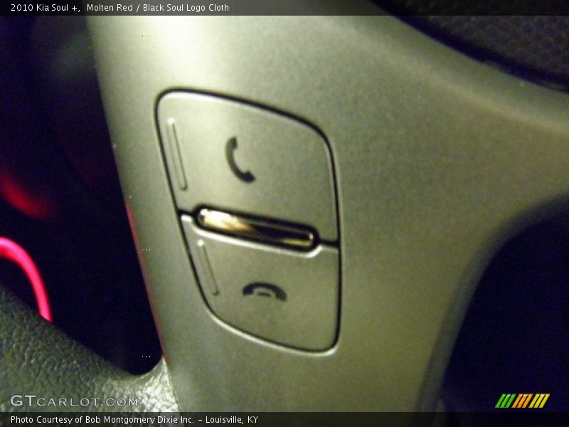 Molten Red / Black Soul Logo Cloth 2010 Kia Soul +