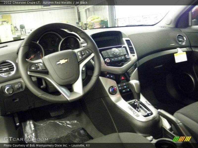 Autumn Red Metallic / Jet Black 2012 Chevrolet Cruze LT