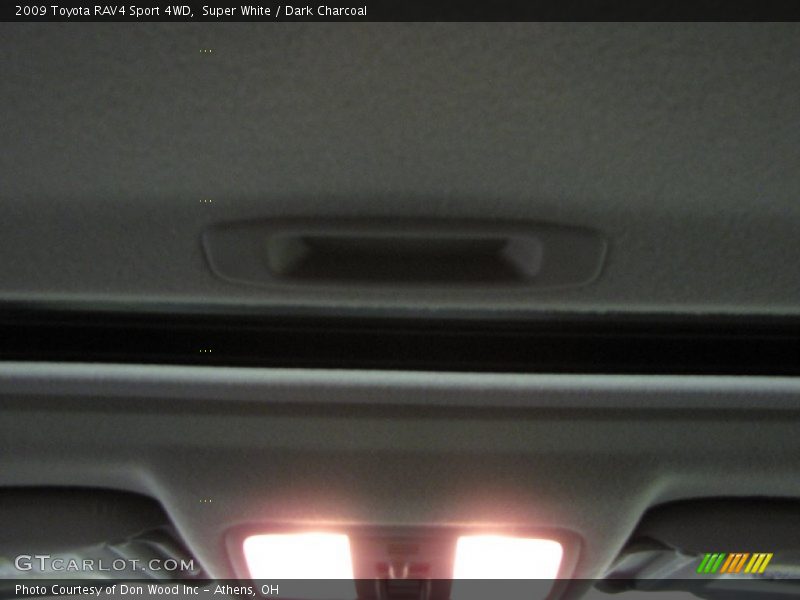 Super White / Dark Charcoal 2009 Toyota RAV4 Sport 4WD