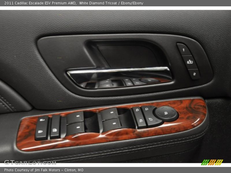 White Diamond Tricoat / Ebony/Ebony 2011 Cadillac Escalade ESV Premium AWD