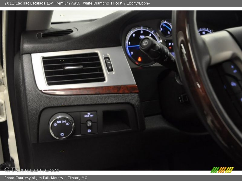 White Diamond Tricoat / Ebony/Ebony 2011 Cadillac Escalade ESV Premium AWD