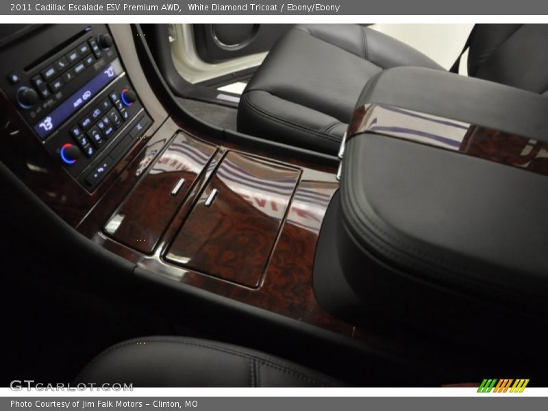 White Diamond Tricoat / Ebony/Ebony 2011 Cadillac Escalade ESV Premium AWD
