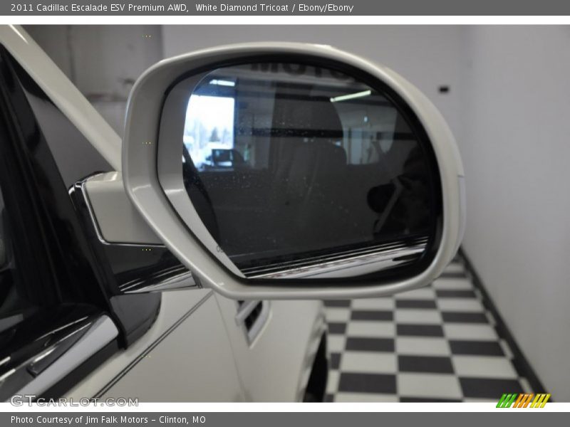 White Diamond Tricoat / Ebony/Ebony 2011 Cadillac Escalade ESV Premium AWD