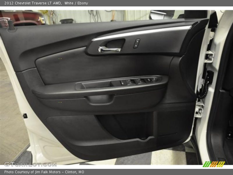 White / Ebony 2012 Chevrolet Traverse LT AWD