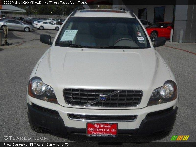 Ice White / Taupe/Light Taupe 2006 Volvo XC90 V8 AWD