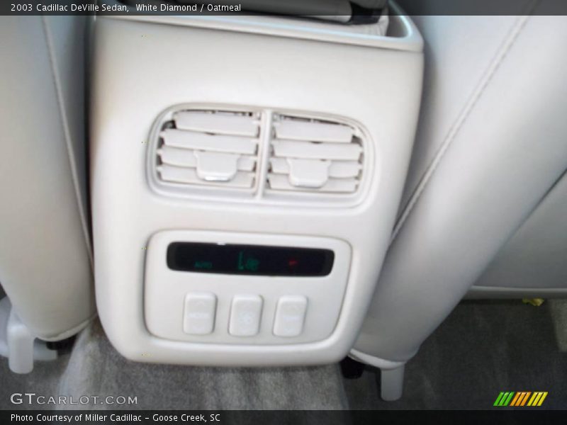 White Diamond / Oatmeal 2003 Cadillac DeVille Sedan
