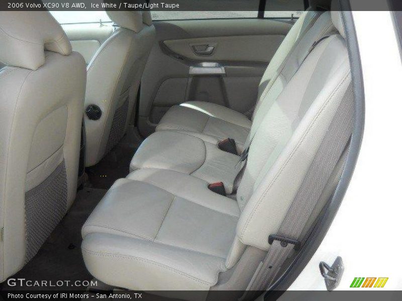 Ice White / Taupe/Light Taupe 2006 Volvo XC90 V8 AWD