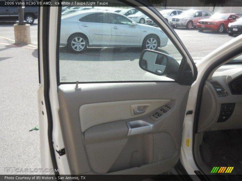 Ice White / Taupe/Light Taupe 2006 Volvo XC90 V8 AWD