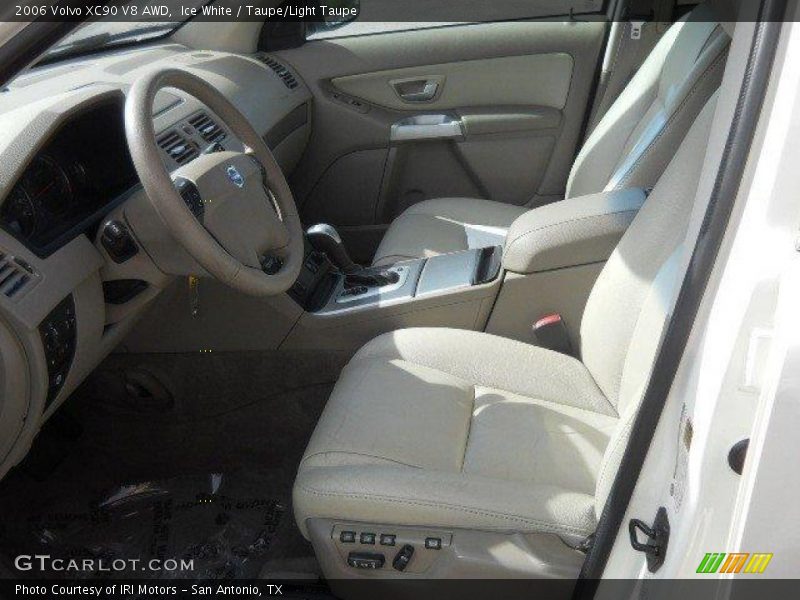 Ice White / Taupe/Light Taupe 2006 Volvo XC90 V8 AWD