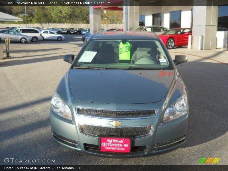Silver Moss Metallic / Titanium 2009 Chevrolet Malibu LS Sedan