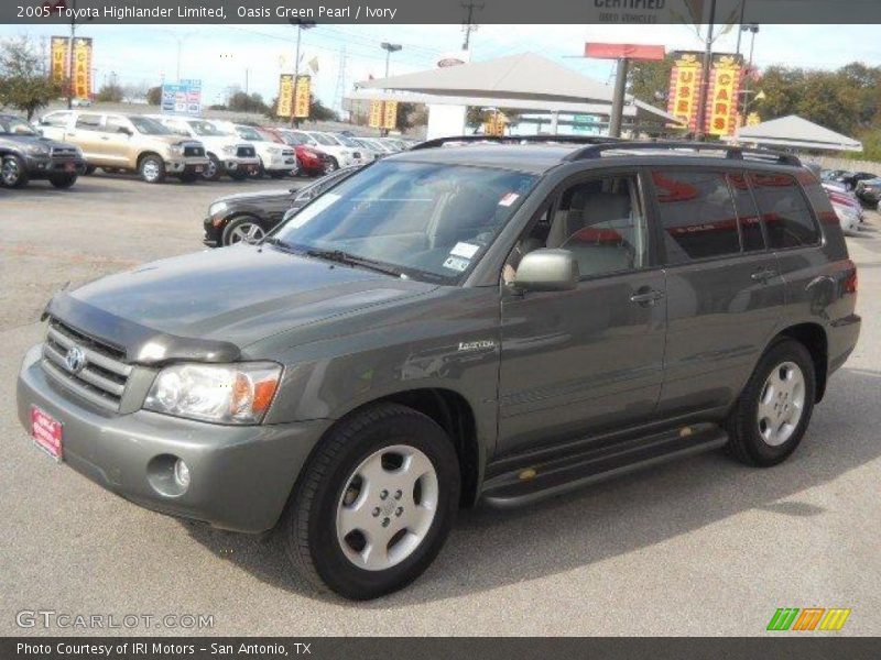 Oasis Green Pearl / Ivory 2005 Toyota Highlander Limited