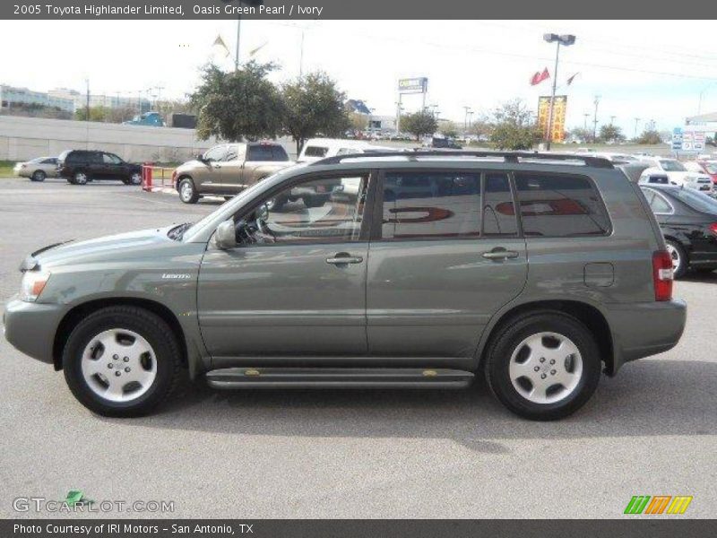 Oasis Green Pearl / Ivory 2005 Toyota Highlander Limited